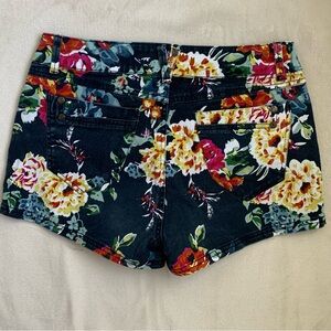 CI SONO  Denim Shorts/Hot Pants Bright Vivid Floral Pockets‎ JR/MISSY SIZE L